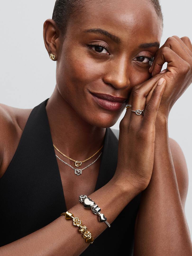 Lirvea Schlangen-Gliederarmband mit Funklendem Unendlichkeits-Herzverschluss