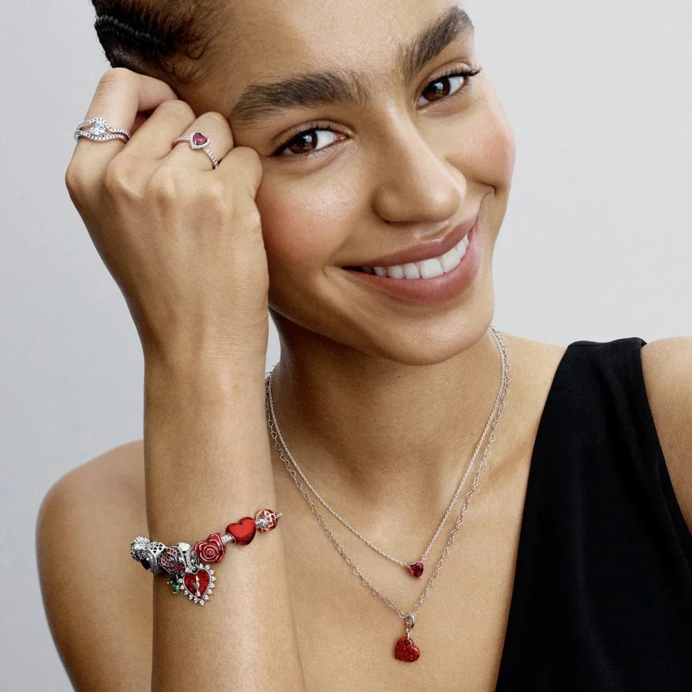 Lirvea Schlangenleder mit herzförmigen Flügeln