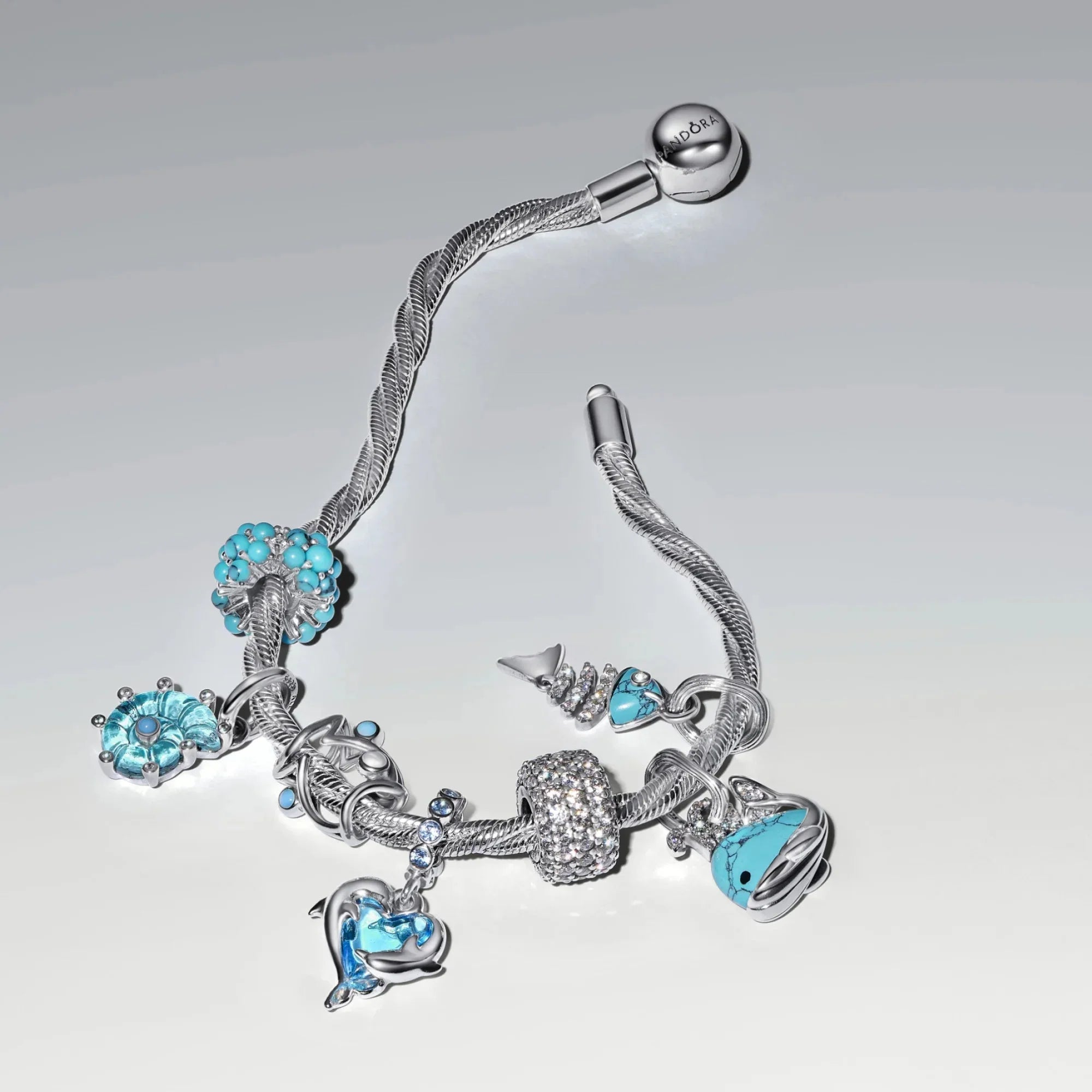 Türkisfarbener Wal-Hängeschmuck